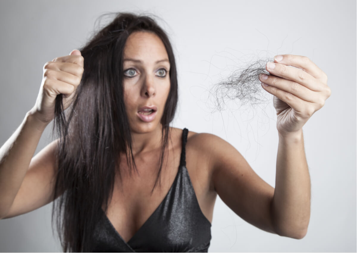איך עוצרים את נשירת השיער? | צילום: shutterstock