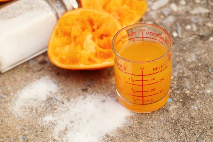 משקה אלקטרוליטים - תפוזים מלח ולימון